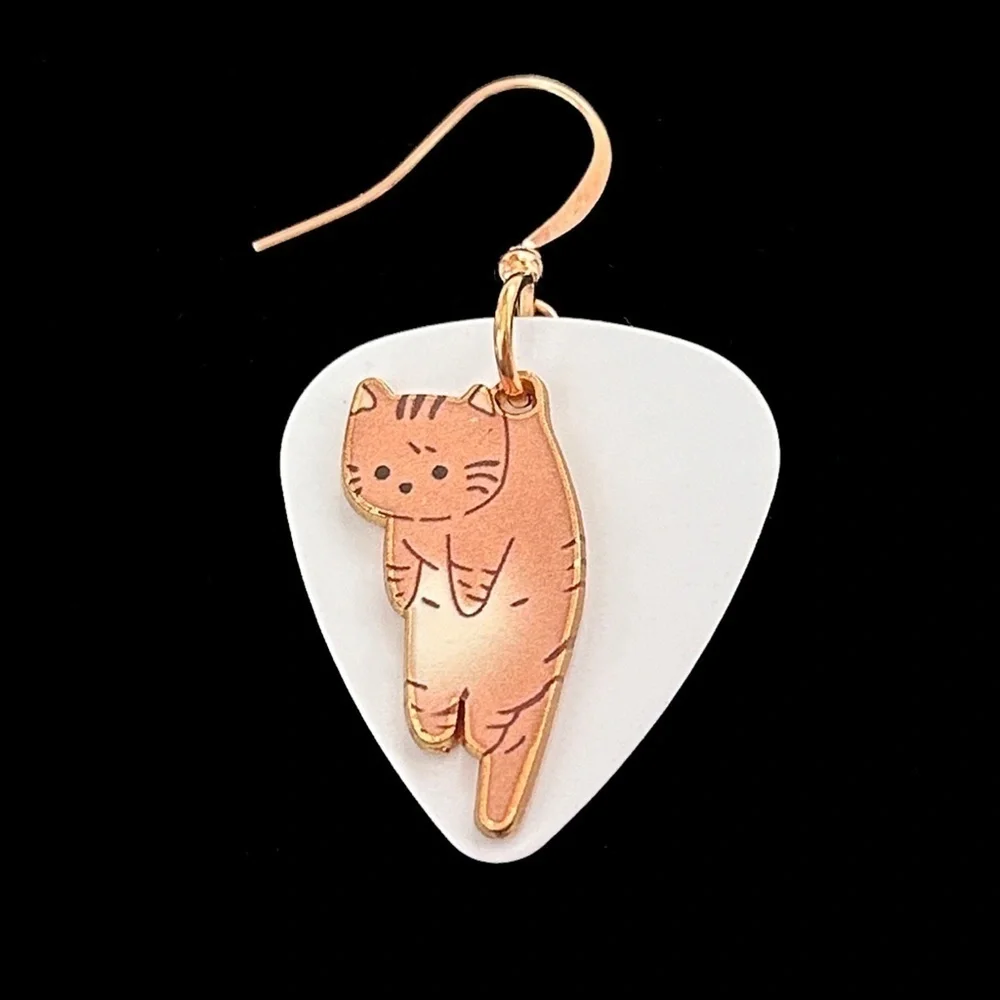 HAND Crafted Earrings Repurposed Guitar picks Tabby Kitty Charm Pendant - Picture 4 of 7